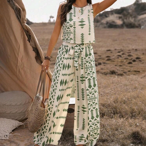 Geometric Print Loose Fit Casual 2pcs/Set Outfit - Picture 1 of 6